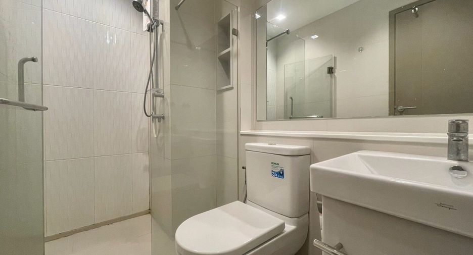 For rent 1 bed condo in Huai Khwang, Bangkok