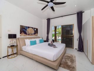 For rent 3 bedrooms villa in Mueang Phuket, Phuket