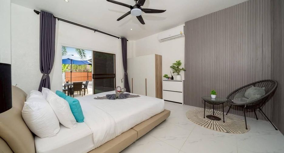 For rent 3 bedrooms villa in Mueang Phuket, Phuket