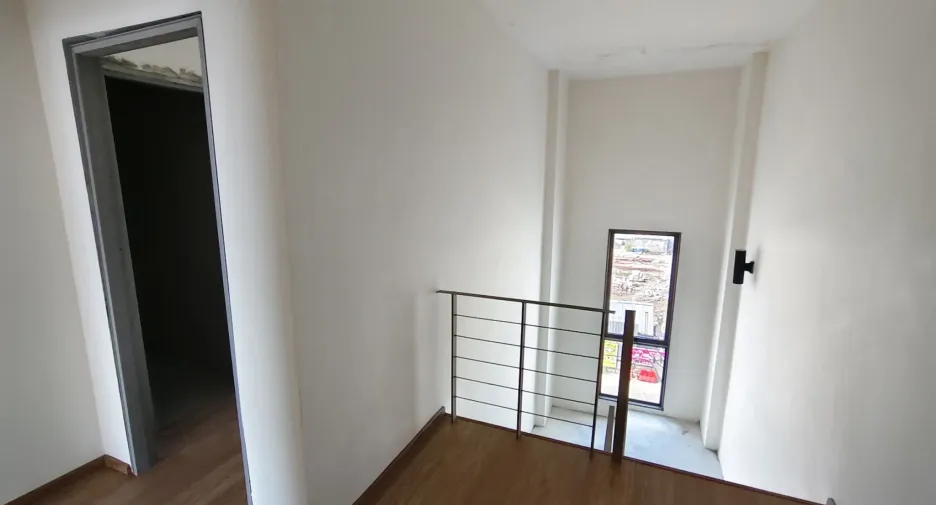 Casa adosada en venta de 2 habitaciones en Suan Luang, Bangkok