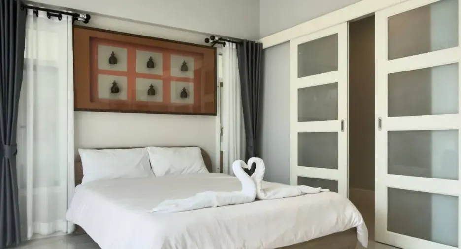 For rent 4 bedrooms house in Mueang Phuket, Phuket