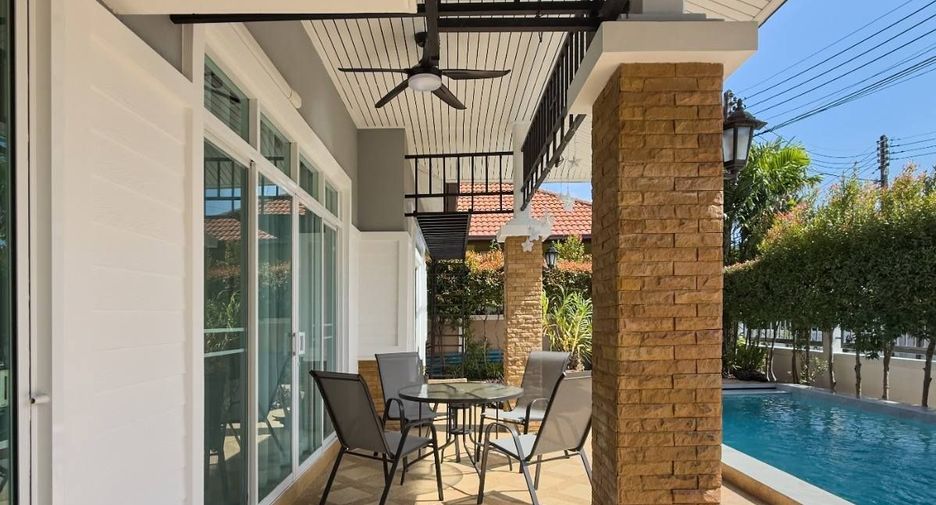 For rent 4 bedrooms house in Mueang Phuket, Phuket