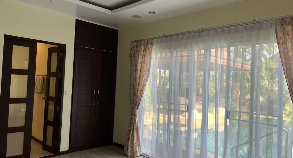 Villa zum Kauf und zur Miete mit 3 Zimmer in Mueang Phuket, Phuket