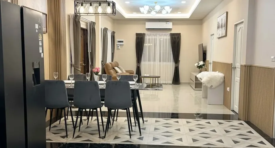 For sale and for rent 3 bedrooms villa in Bang Lamung, Chonburi