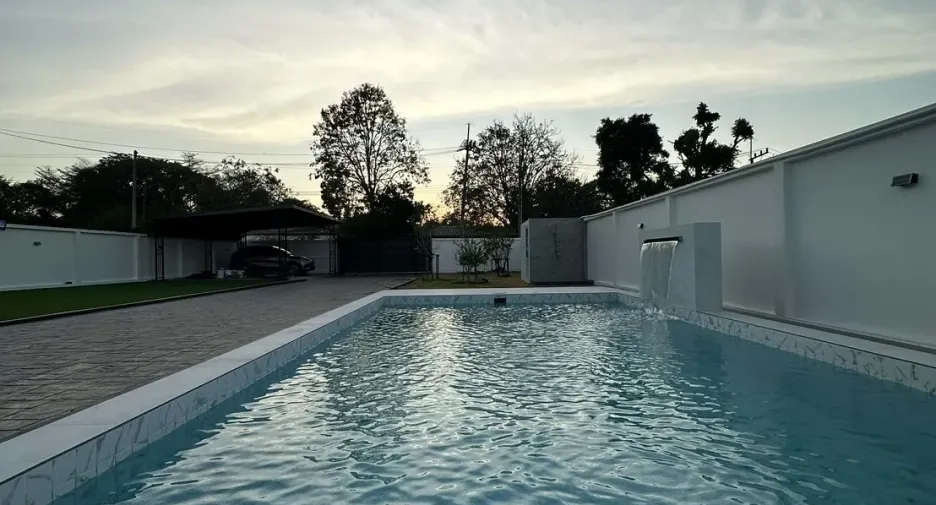 For sale and for rent 3 bedrooms villa in Bang Lamung, Chonburi