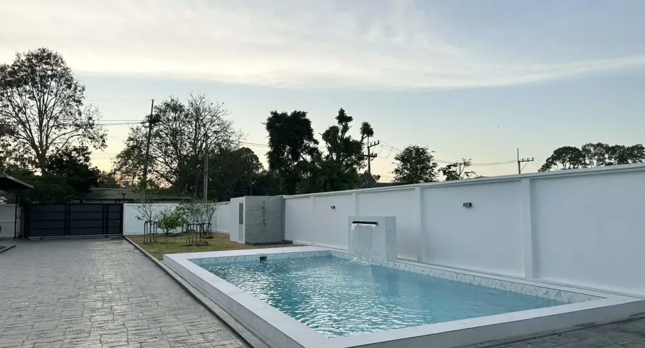 For sale and for rent 3 bedrooms villa in Bang Lamung, Chonburi