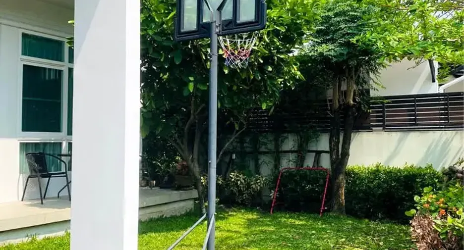For rent 3 bedrooms house in Prawet, Bangkok