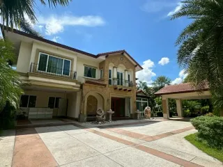 For Rent 4 Bedroom House In Mueang Chiang Mai