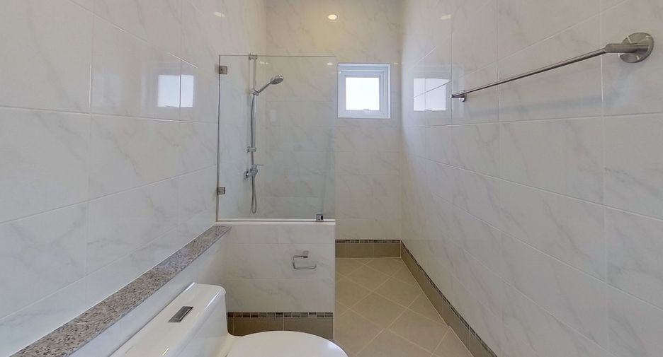 For sale 3 bedrooms house in Hua Hin, Prachuap Khiri Khan