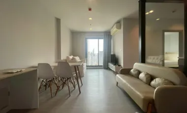 Wohnung zur Miete mit 2 Zimmer in Huai Khwang, Bangkok