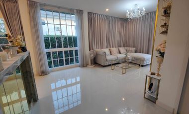 À louer 3 chambres maison à Bang Phli, Samut Prakan