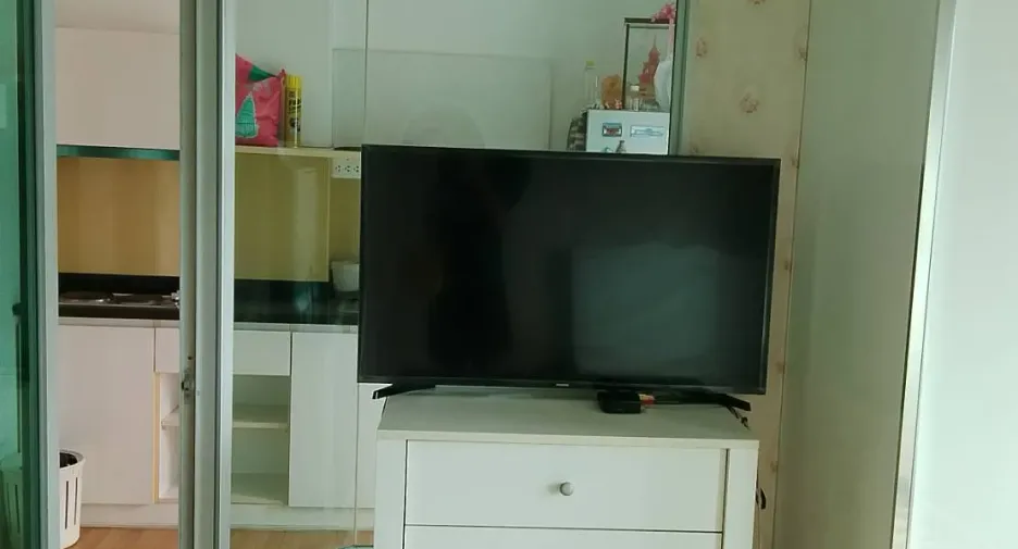 For sale 1 bed condo in Khlong Toei, Bangkok