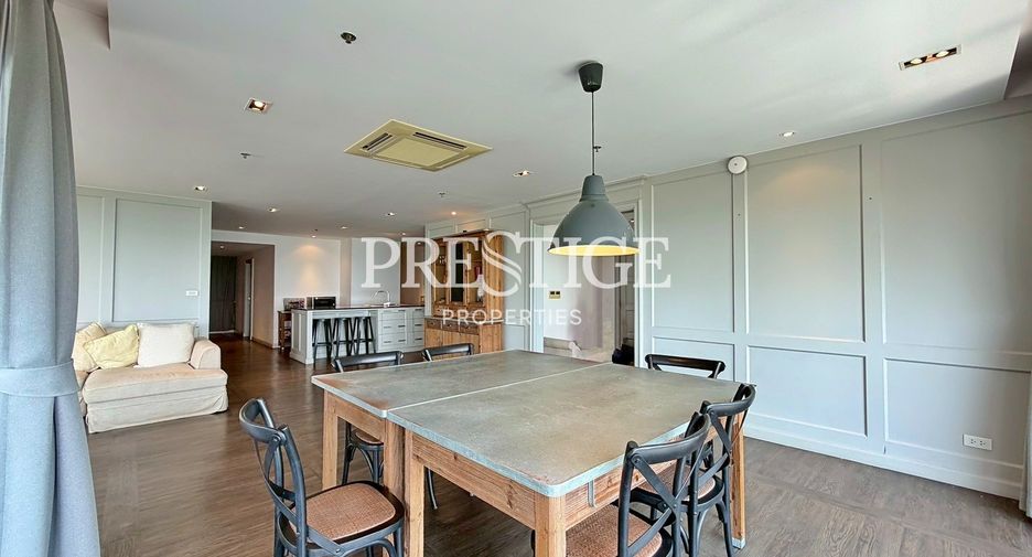For sale 3 bedrooms condo in Bang Lamung, Chonburi