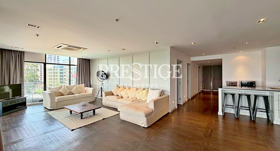 For sale 3 bedrooms condo in Bang Lamung, Chonburi