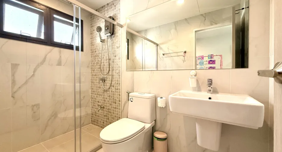 For sale 4 bedrooms house in Thalang, Phuket