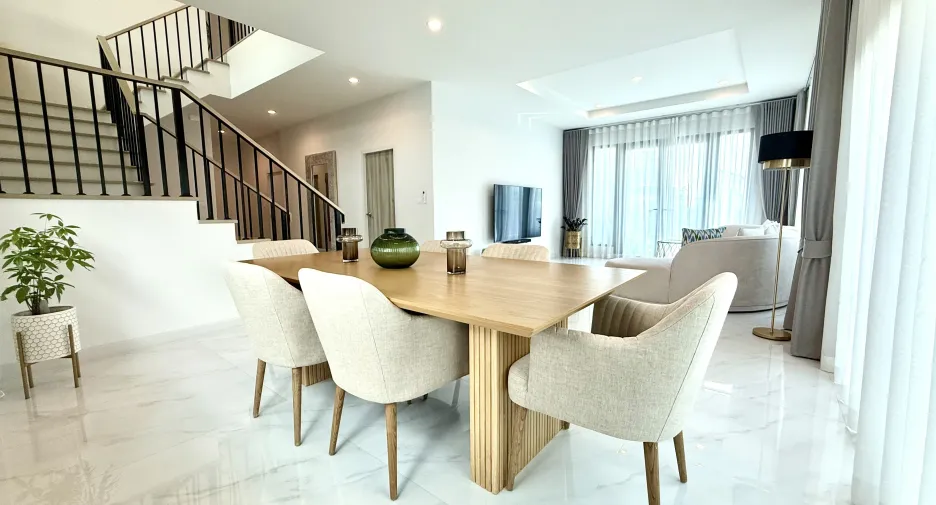For sale 4 bedrooms house in Thalang, Phuket