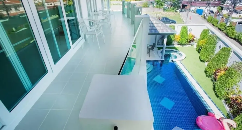 Villa zur Miete mit 4 Zimmer in Mueang Phuket, Phuket