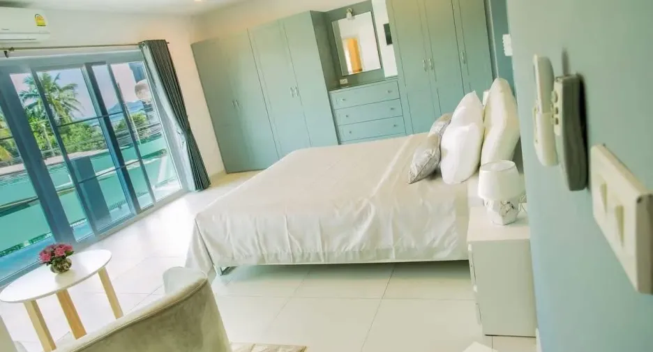 Villa zur Miete mit 4 Zimmer in Mueang Phuket, Phuket