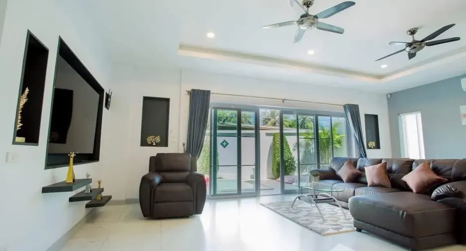 Villa zur Miete mit 4 Zimmer in Mueang Phuket, Phuket