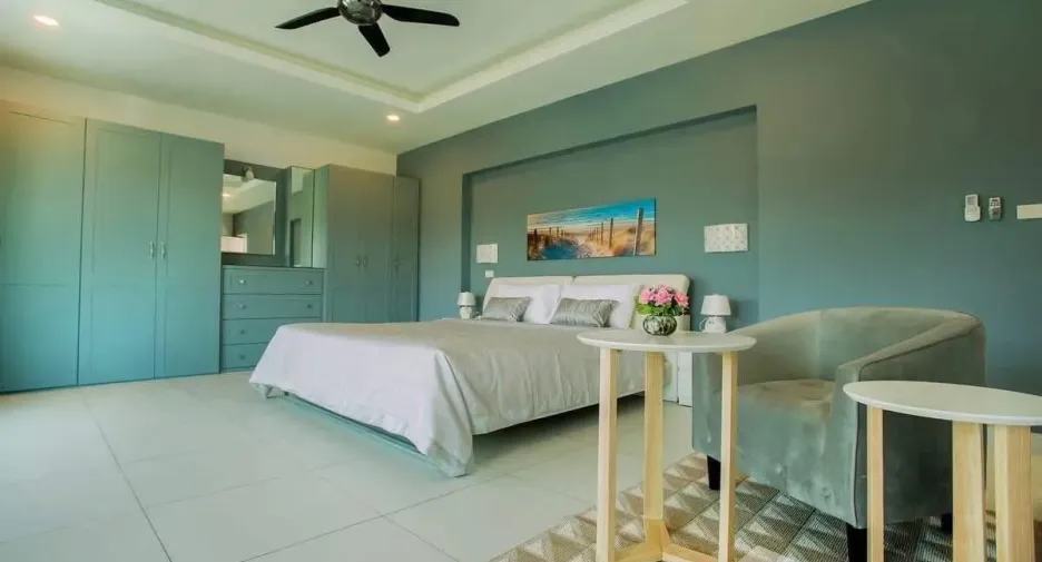 Villa zur Miete mit 4 Zimmer in Mueang Phuket, Phuket