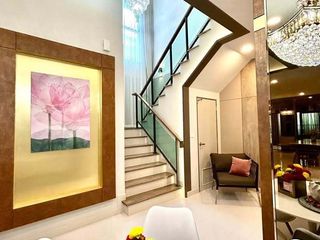 À vendre 5 chambres maison à Bang Phli, Samut Prakan