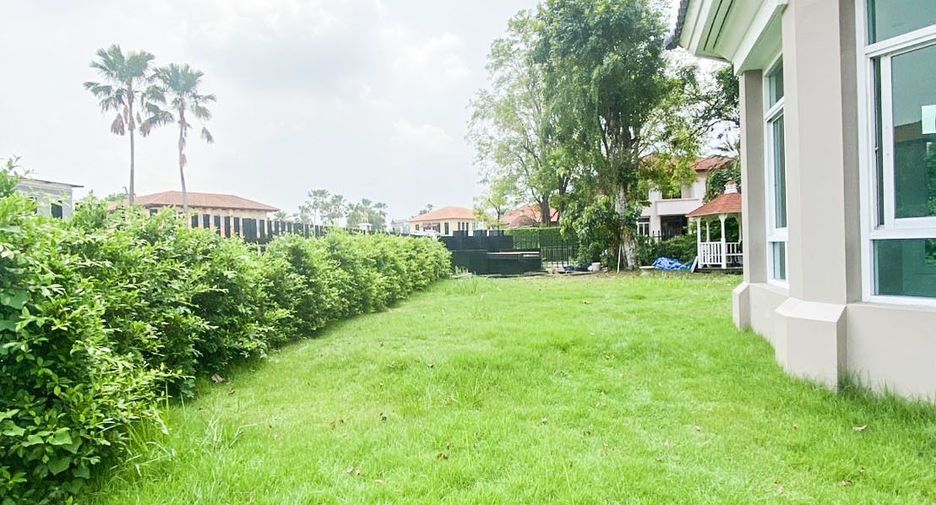 For rent 3 bedrooms house in Don Mueang, Bangkok