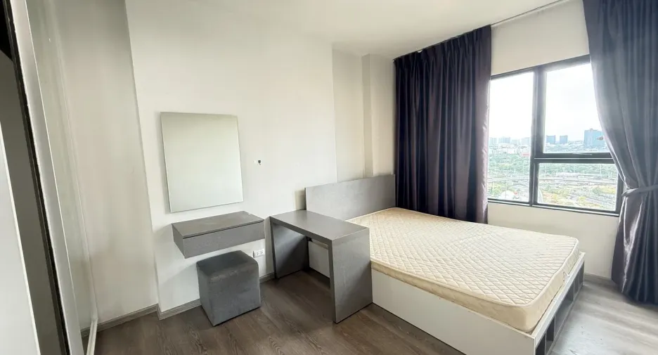 For rent 2 bedrooms condo in Chom Thong, Bangkok