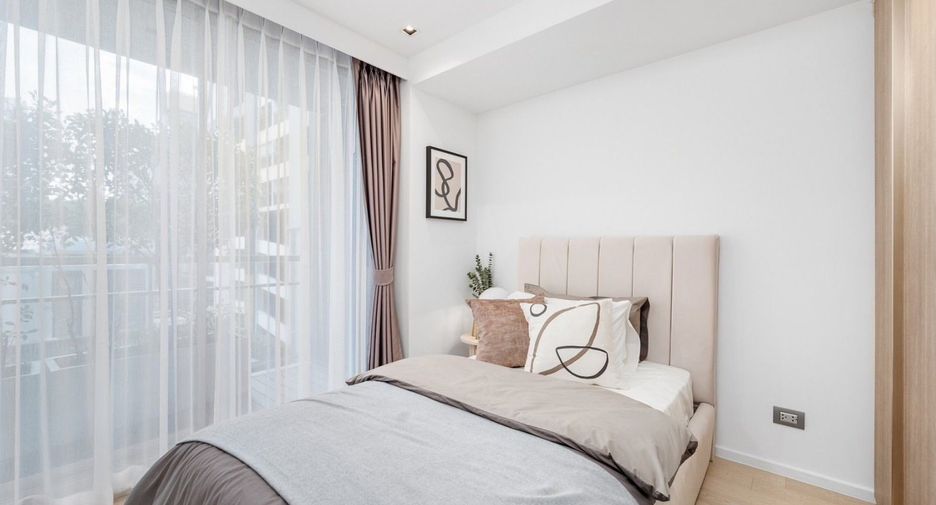 For rent 2 bedrooms condo in Khlong Toei, Bangkok