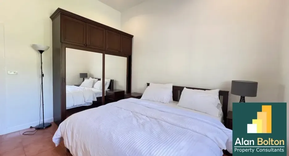 For rent and for sale 4 bedrooms house in Bang Lamung, Chonburi