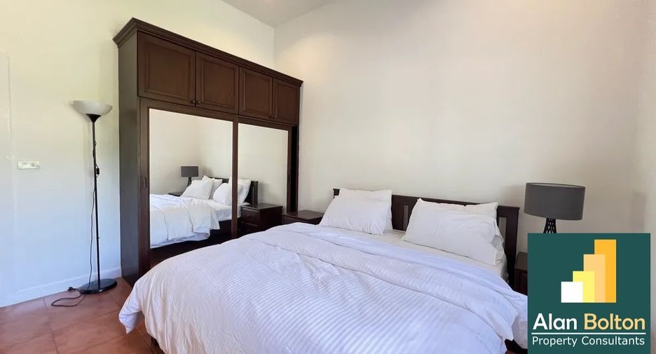 For rent and for sale 4 bedrooms house in East Pattaya, Pattaya
