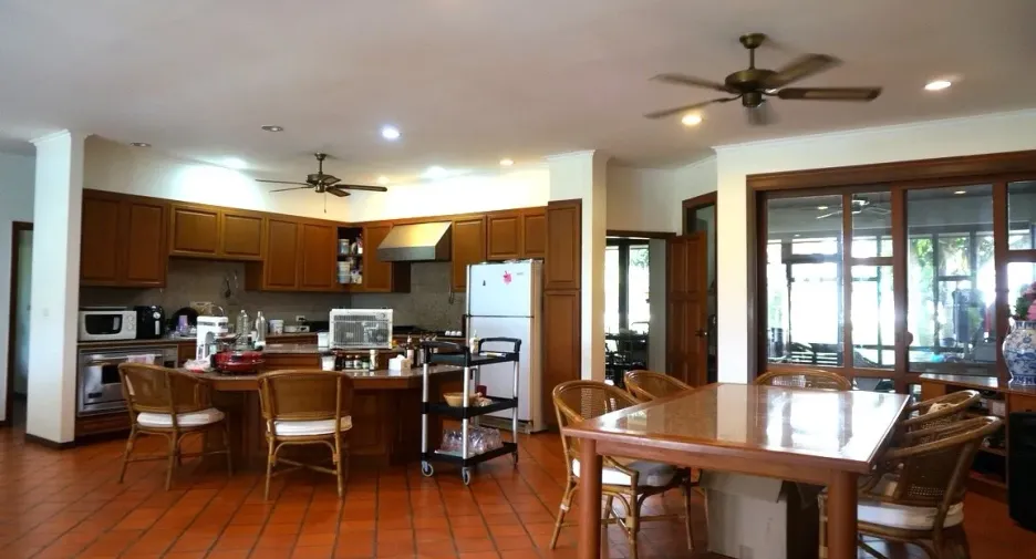 For rent 3 bedrooms house in Bang Lamung, Chonburi
