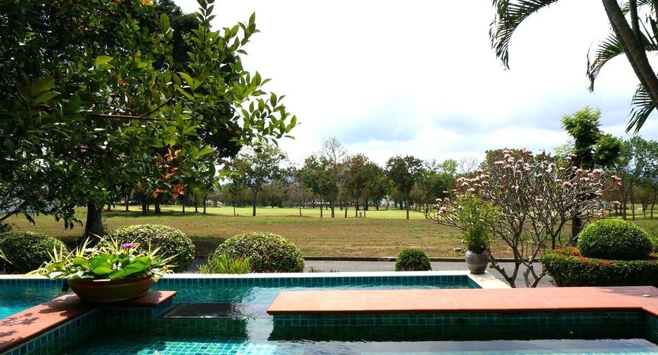 For rent 3 bedrooms villa in South Pattaya, Pattaya