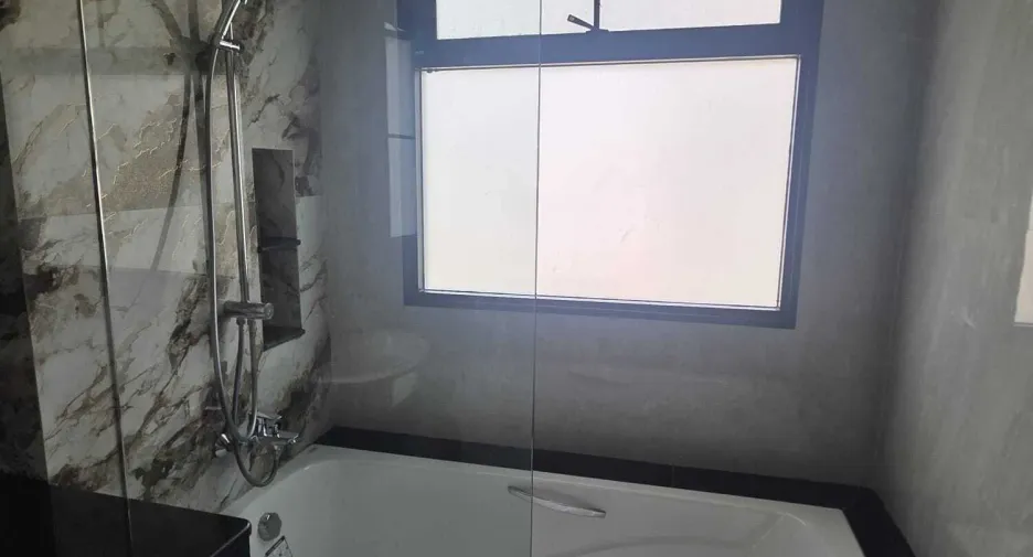 For rent 4 bedrooms villa in Thalang, Phuket