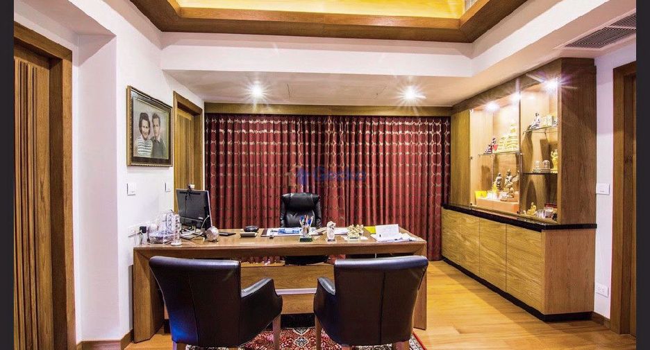 For sale 2 bedrooms condo in Bang Lamung, Chonburi