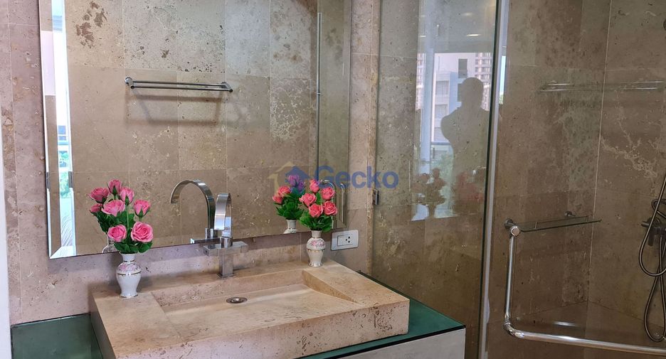 For rent and for sale 2 bedrooms condo in Bang Lamung, Chonburi