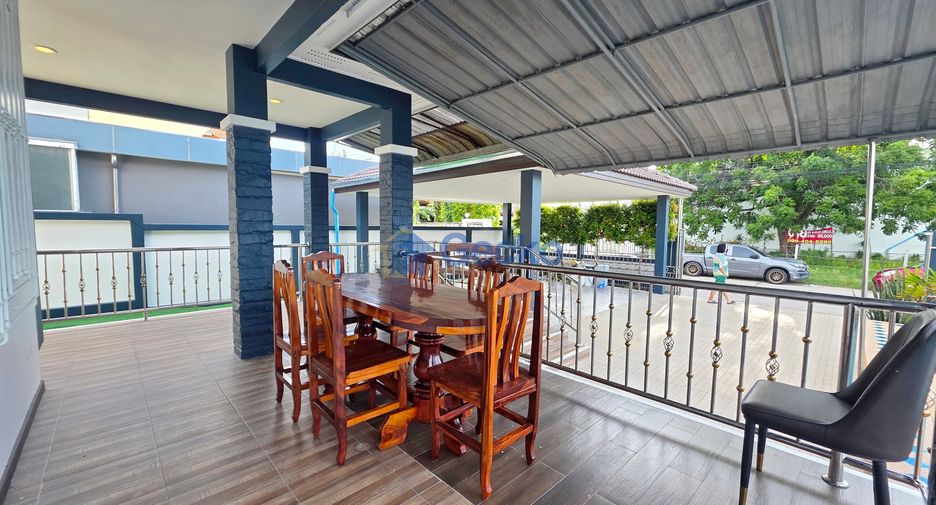 For rent 3 bedrooms house in Bang Lamung, Chonburi