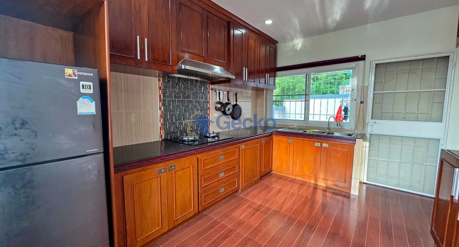 For rent 3 bedrooms house in Bang Lamung, Chonburi