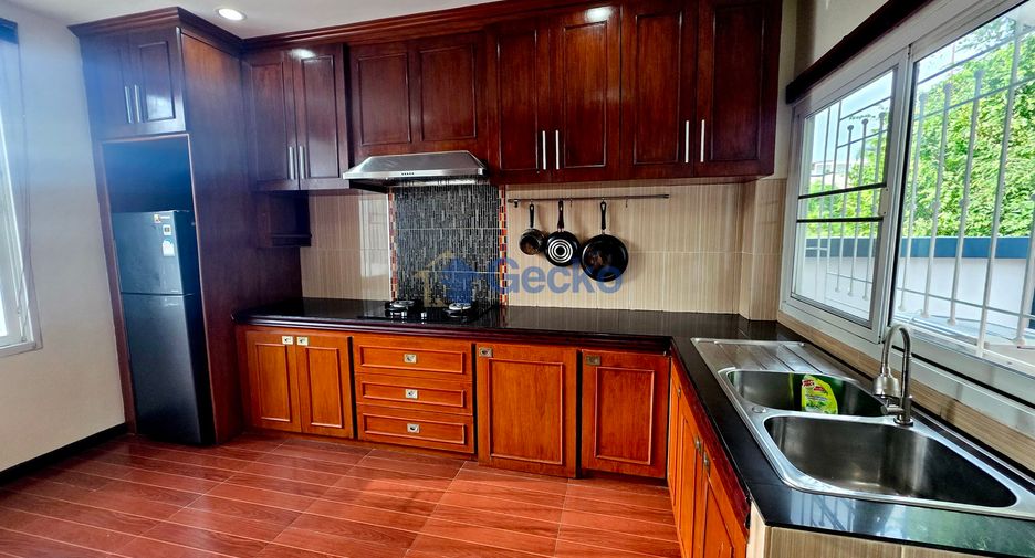 For rent 3 bedrooms house in Bang Lamung, Chonburi