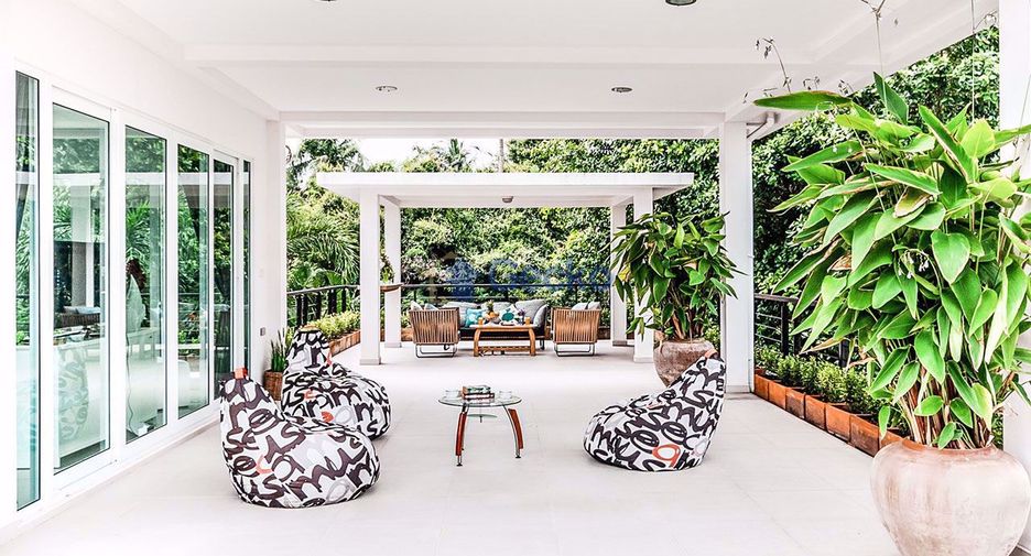 For rent and for sale 5 bedrooms house in Sattahip, Chonburi