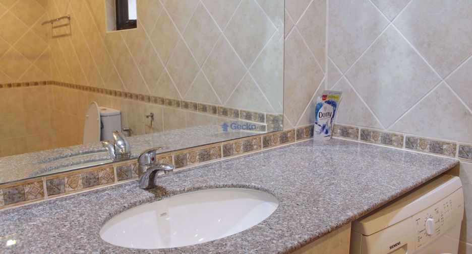 For rent 2 bedrooms house in Bang Lamung, Chonburi