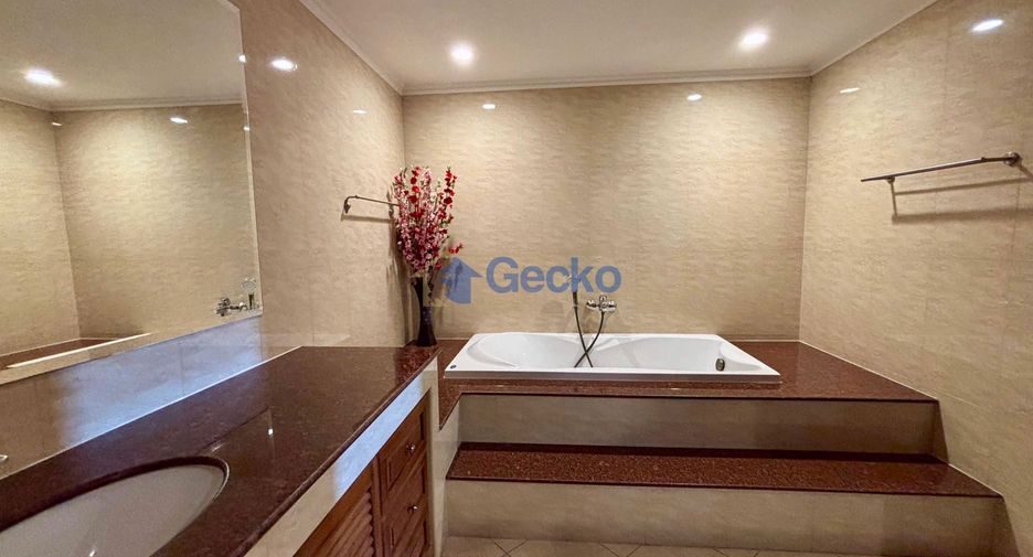 For rent 1 bed condo in Bang Lamung, Chonburi