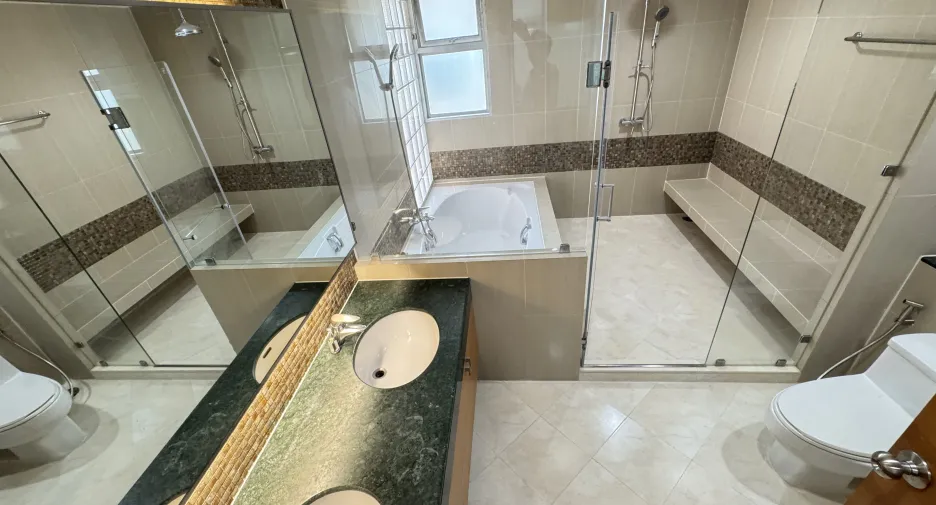 Apartamento en alquiler de 4 habitaciones en Khlong Toei, Bangkok