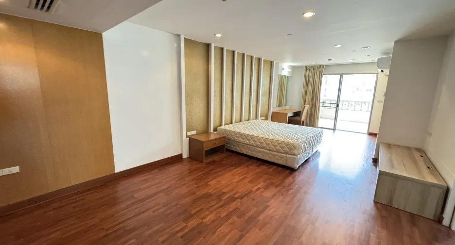 Apartamento en alquiler de 4 habitaciones en Khlong Toei, Bangkok