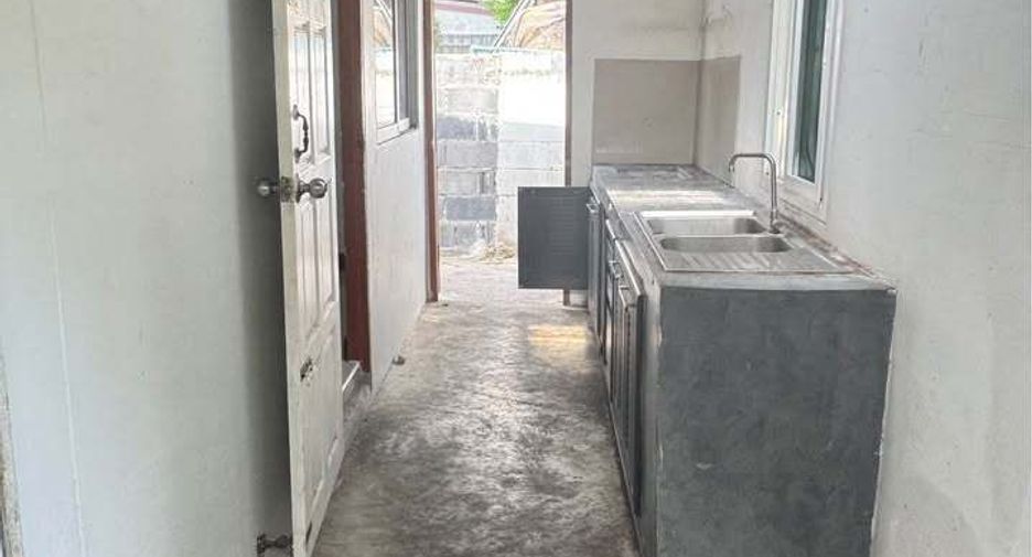 For sale 5 ベッドルーム house in Suan Luang, Bangkok