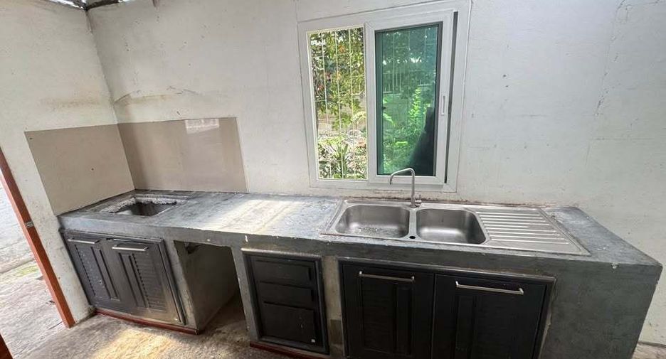 For sale 5 ベッドルーム house in Suan Luang, Bangkok
