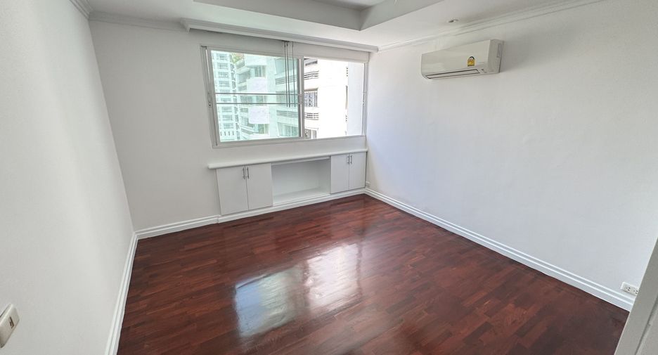 For rent 3 ベッドルーム apartment in Watthana, Bangkok