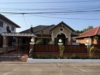 For Rent 2 Bedroom House In Bang Lamung, Chonburi