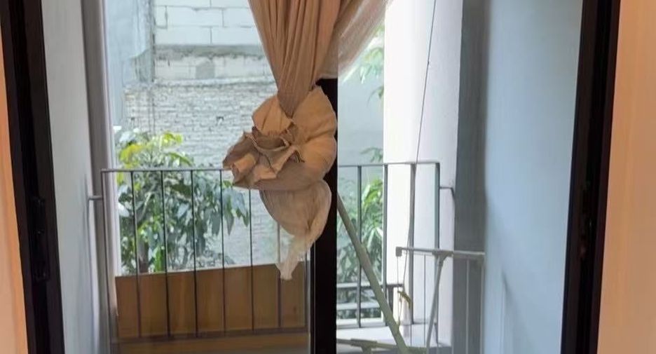 For sale 1 bed condo in Khlong Toei, Bangkok