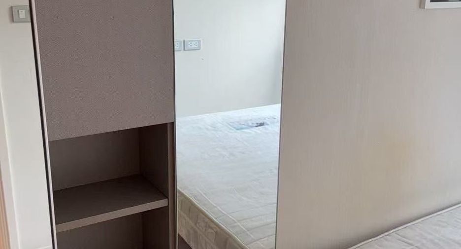 For sale 1 bed condo in Khlong Toei, Bangkok