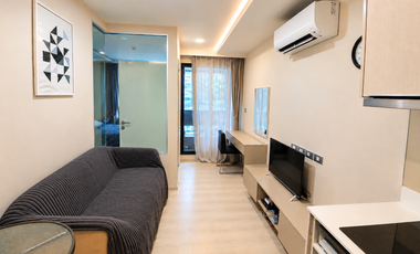 For sale 1 bed condo in Khlong Toei, Bangkok